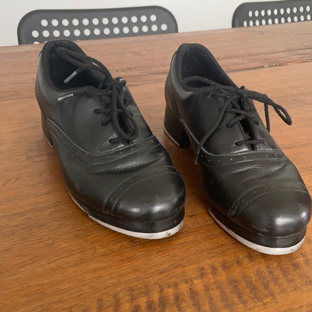 Bloch Tap Shoes Size 6 -USED